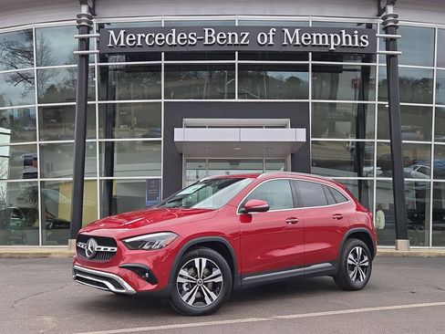 Certified 2026 Mercedes-Benz GLA 250 4MATIC image 1