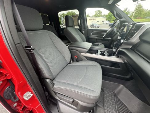 Used 2024 RAM 2500 Big Horn w/ Level 2 Equipment Group AWD/4WD image 25