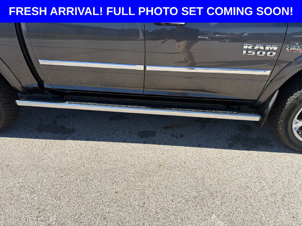 Used 2017 RAM 1500 Laramie w/ Convenience Group AWD/4WD image 33
