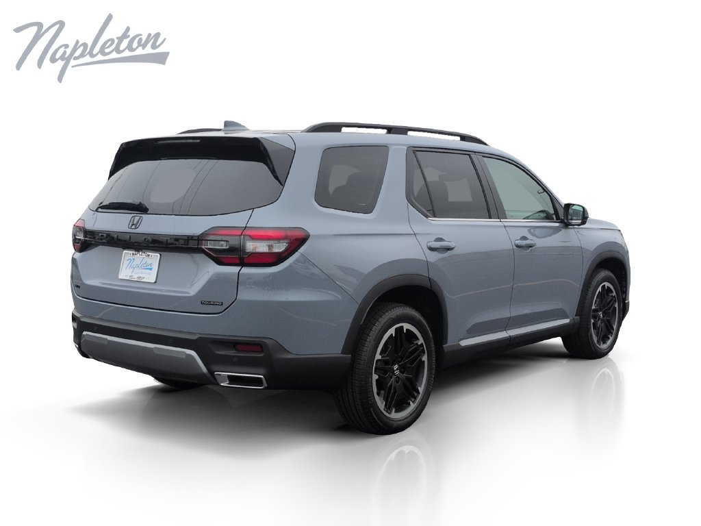 New 2026 Honda Pilot Touring image 6