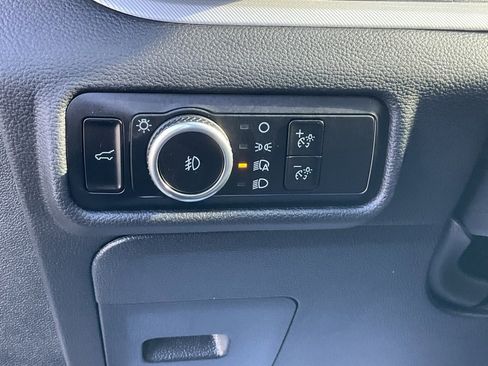 Used 2023 Ford Explorer XLT w/ Equipment Group 202A image 19