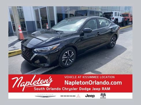 Used 2025 Nissan Sentra SV image 1