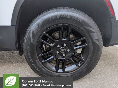 Used 2024 Land Rover Defender 130 S AWD/4WD image 32