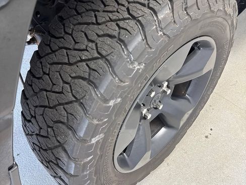 Used 2019 RAM 1500 Big Horn AWD/4WD image 42