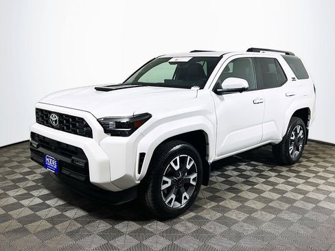 Certified 2026 Toyota 4Runner TRD Sport Premium AWD/4WD image 4