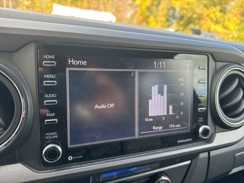 Used 2021 Toyota Tacoma TRD Sport image 35