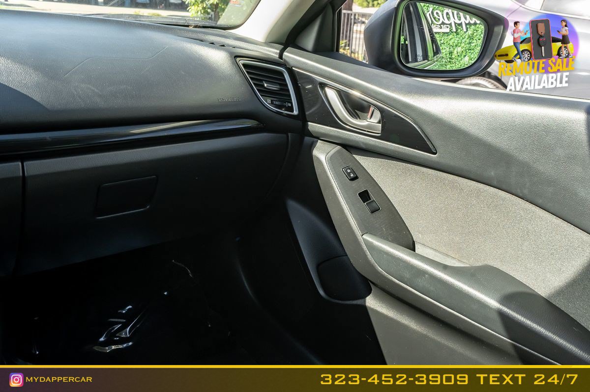 Used 2016 MAZDA MAZDA3 i Sport FWD image 20