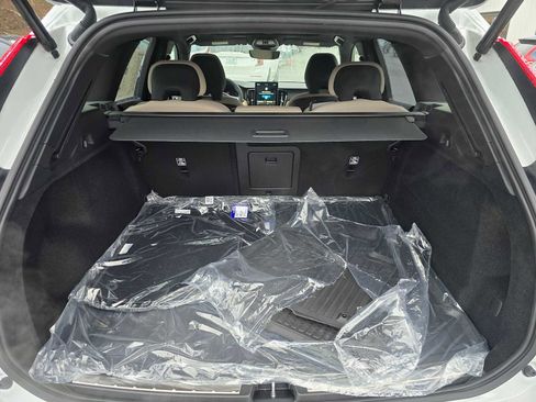 New 2026 Volvo XC60 B5 Plus w/ Climate Package image 16