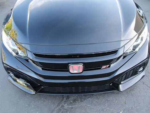 Used 2019 Honda Civic Si image 9