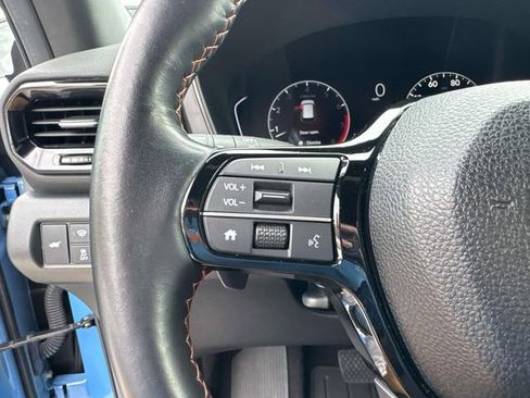 Certified 2025 Honda Pilot TrailSport image 24