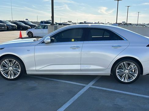 Used 2025 Cadillac CT4 Premium Luxury image 10