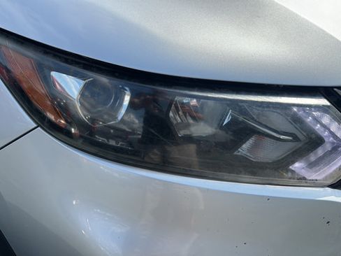 Used 2022 Nissan Rogue Sport S AWD/4WD image 26