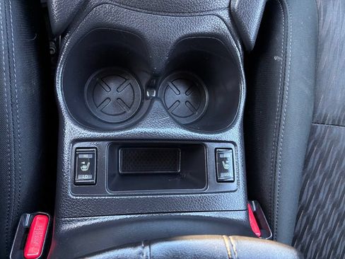 Used 2019 Nissan Rogue SV AWD/4WD image 38