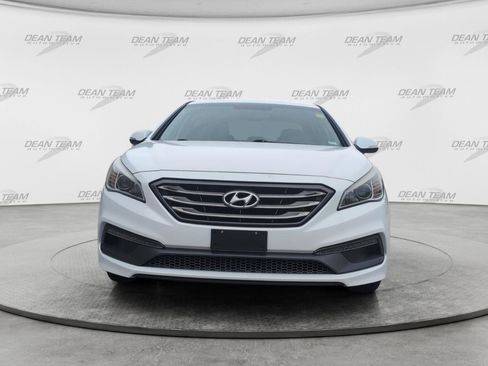 Used 2016 Hyundai Sonata Sport w/ Cargo Package FWD image 2