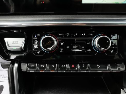 Used 2025 GMC Sierra 1500 Denali Ultimate AWD/4WD image 27