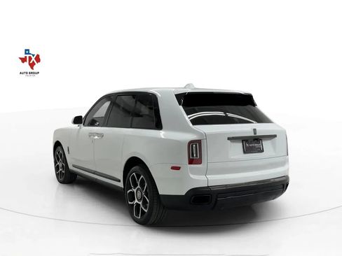 Used 2021 Rolls-Royce Cullinan Black Badge AWD/4WD image 3