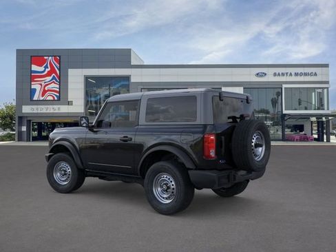 New 2026 Ford Bronco 2-Door AWD/4WD image 4