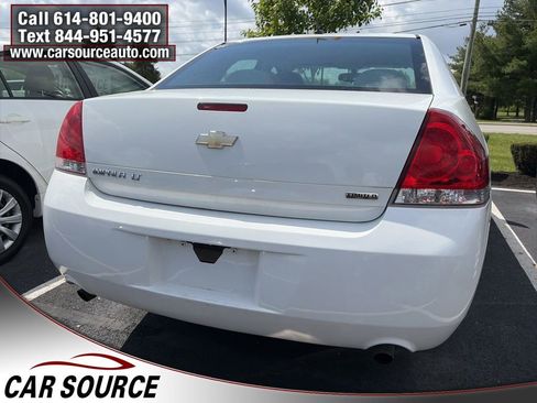 Used 2016 Chevrolet Impala LT FWD image 6