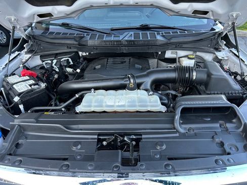 Used 2023 Ford F150 XLT w/ Trailer Tow Package image 29