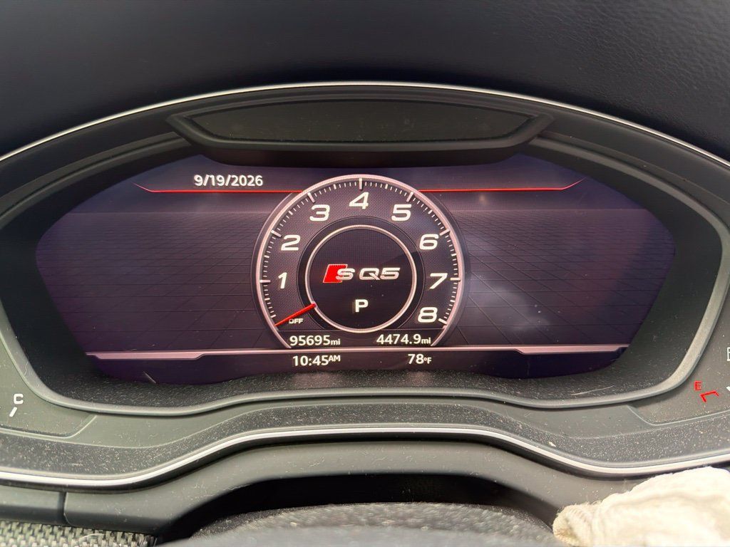 Used 2018 Audi SQ5 Prestige w/ Prestige Package AWD/4WD image 9