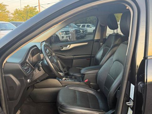 Used 2020 Ford Escape SEL AWD/4WD image 14