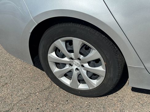 Used 2024 Toyota Corolla LE FWD image 41