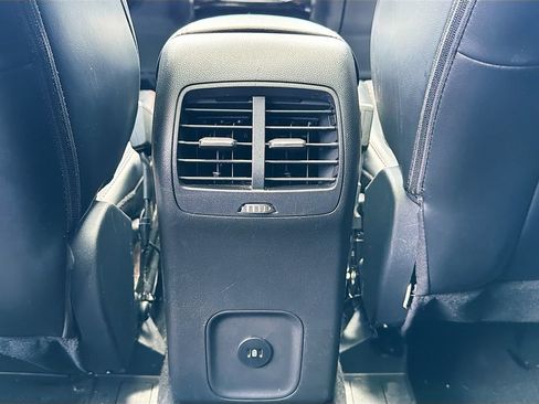Used 2024 Ford Escape ST-Line w/ Tech Pack #1 AWD/4WD image 28