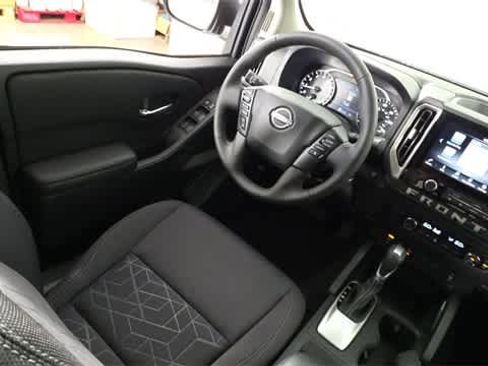 New 2025 Nissan Frontier SV w/ SV Convenience Package image 25