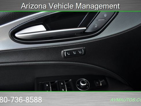Used 2018 Alfa Romeo Stelvio Ti Sport image 40
