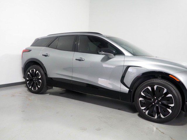 Used 2024 Chevrolet Blazer EV AWD RS image 55