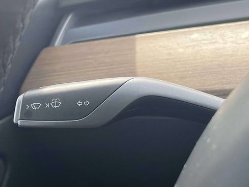 Used 2021 Tesla Model 3 Standard Range Plus RWD image 23