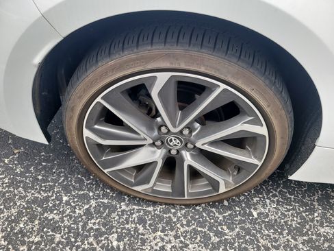 Used 2021 Toyota Corolla XSE FWD image 8