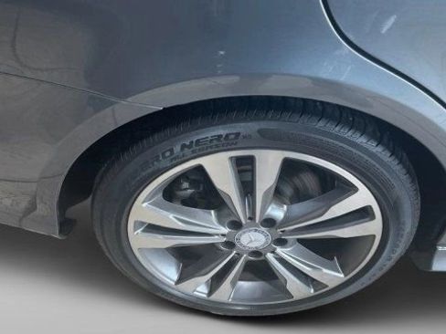 Used 2016 Mercedes-Benz E 350 Sedan image 23