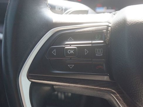 Used 2021 Jeep Grand Cherokee L Limited RWD image 11