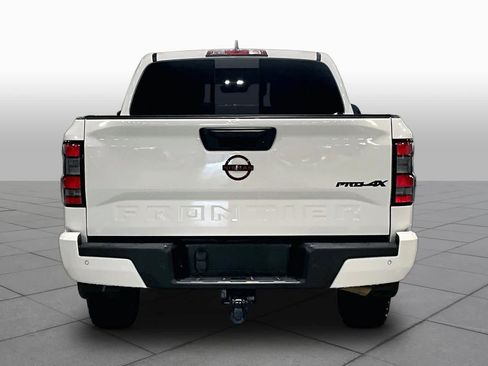 Used 2024 Nissan Frontier PRO-4X w/ Pro Premium Package AWD/4WD image 5