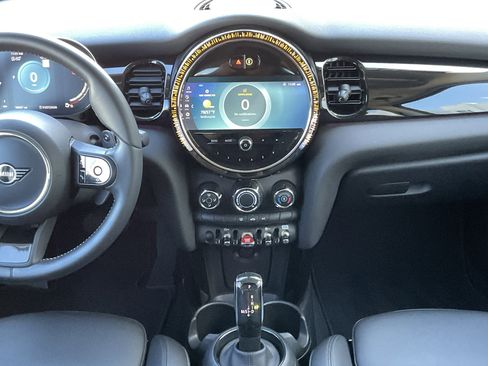 Used 2022 MINI Cooper S image 15