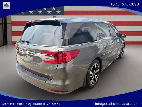 Used 2019 Honda Odyssey Elite image 4