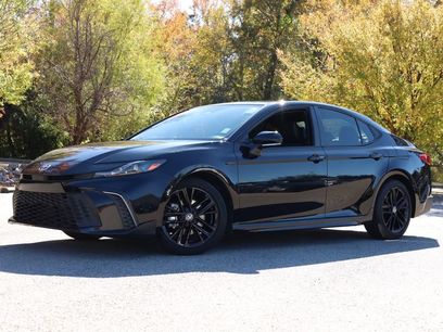 Used 2025 Toyota Camry SE
