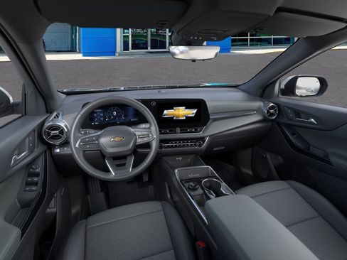 New 2026 Chevrolet Equinox LT w/ Convenience Package II image 23