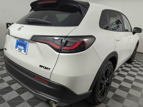 Certified 2026 Honda HR-V Sport image 6