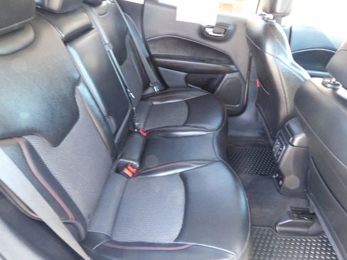 Used 2021 Jeep Compass Trailhawk AWD/4WD image 14