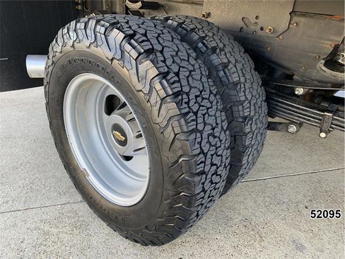 Used 2023 Chevrolet Silverado 3500 LT w/ Convenience Package image 17