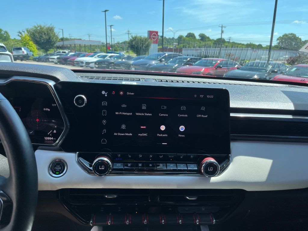 Used 2023 GMC Canyon AT4X w/ Edition 1 AWD/4WD image 19