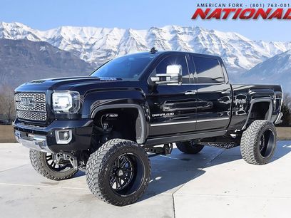 Used 2018 GMC Sierra 2500 Denali w/ Duramax Plus Package