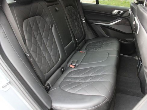 Used 2025 BMW X5 xDrive40i image 28