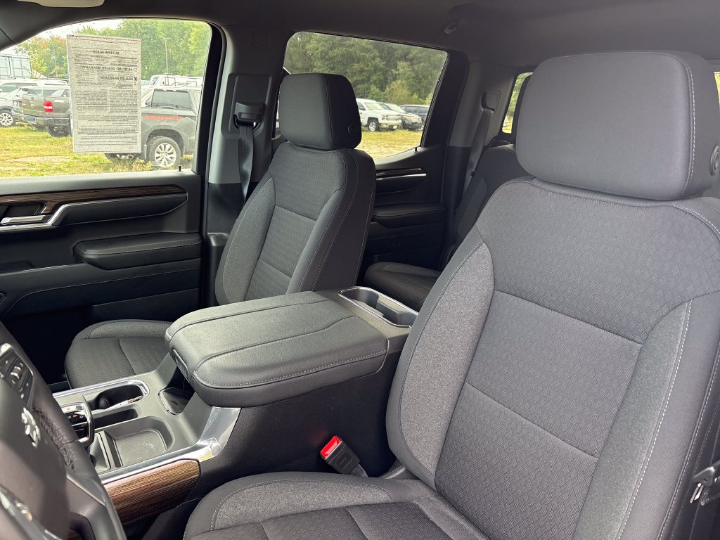 Used 2024 Chevrolet Silverado 1500 RST w/ Convenience Package II AWD/4WD image 12