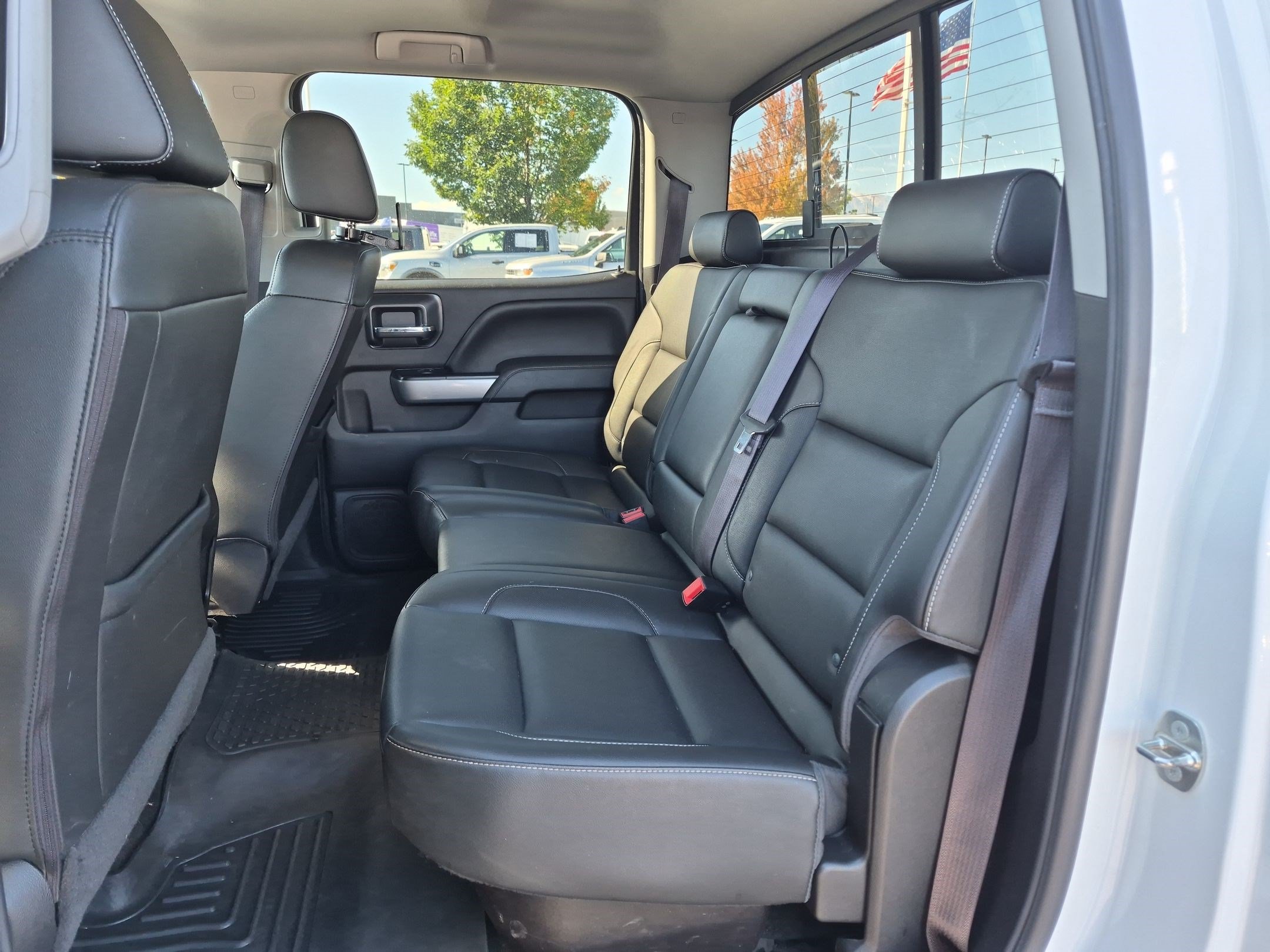 Used 2016 Chevrolet Silverado 2500 LTZ w/ Duramax Plus Package AWD/4WD image 28