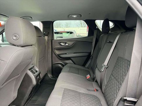 Used 2020 Chevrolet Blazer LT image 11