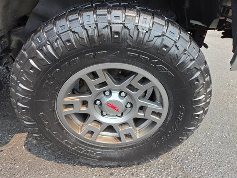 Used 2008 Toyota 4Runner SR5 AWD/4WD image 16