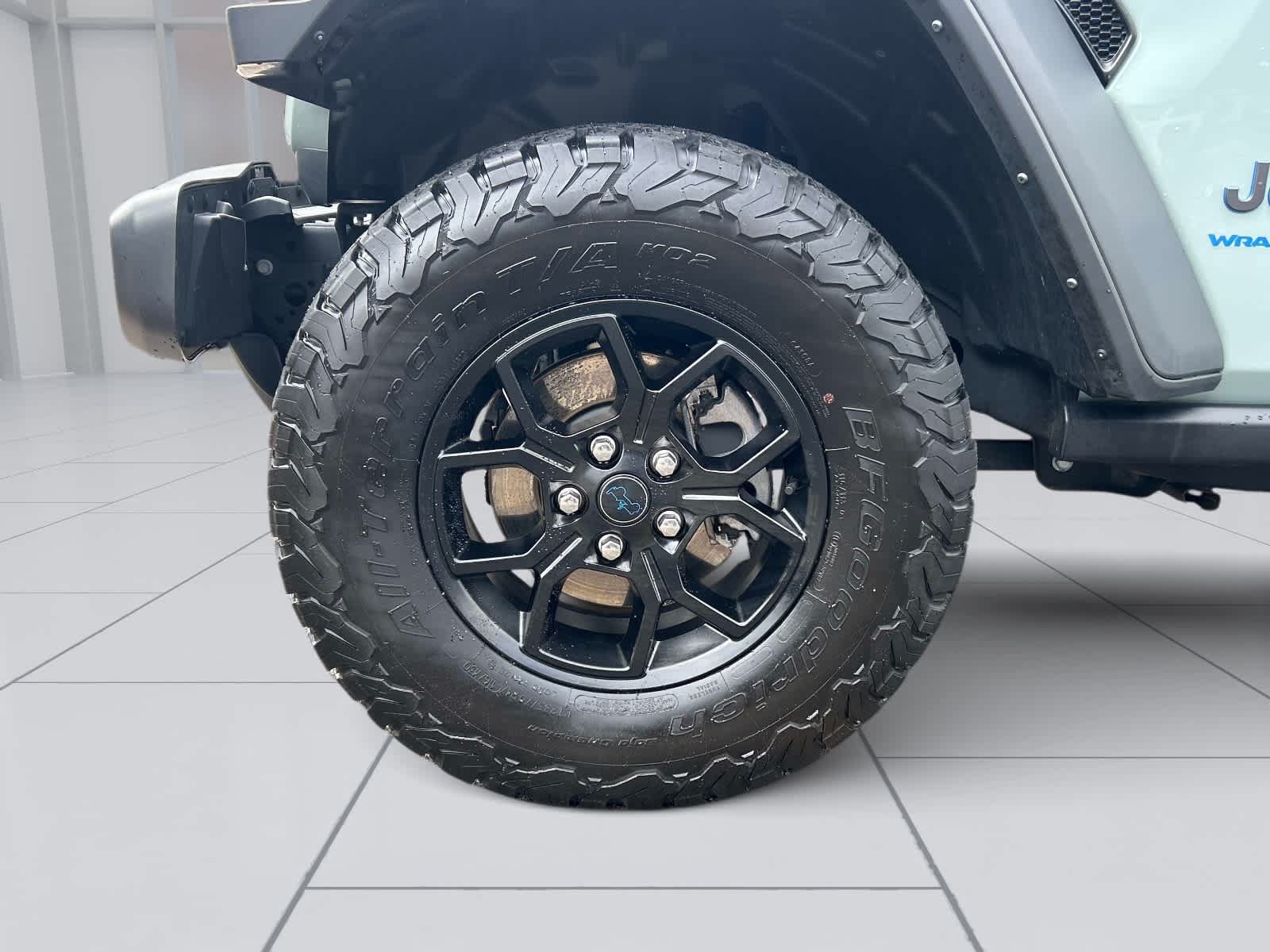 Used 2024 Jeep Wrangler Unlimited AWD/4WD image 9